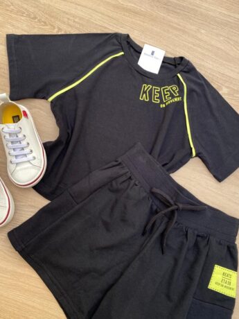 fernandaramosstore com br Conjunto Feminino Juvenil Cropped e Short Preto com Detalhe Verde Lima2