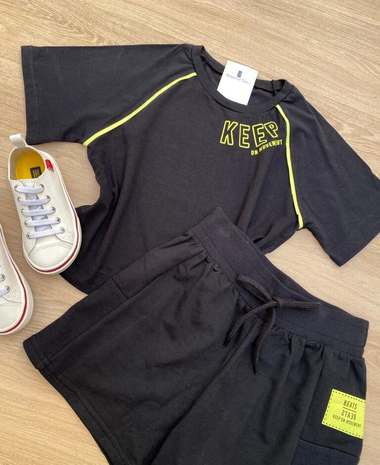 fernandaramosstore com br Conjunto Feminino Juvenil Cropped e Short Preto com Detalhe Verde Lima2