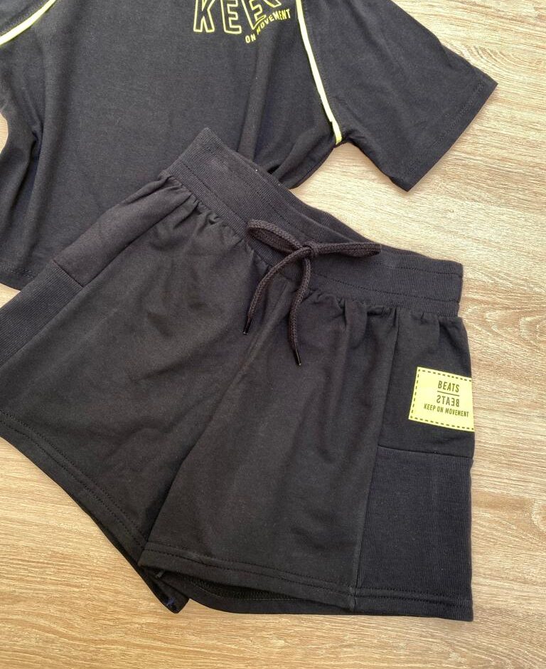 fernandaramosstore com br Conjunto Feminino Juvenil Cropped e Short Preto com Detalhe Verde Lima3