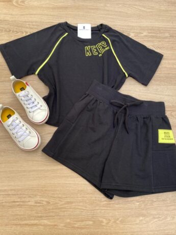 fernandaramosstore_com_br- Conjunto Feminino Juvenil Cropped e Short Preto com Detalhe Verde Lima Fernanda Ramos Kids