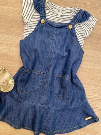 fernandaramoskids com br Conjunto Infantil Feminino Blusa Listrada e Salopete Jeans com Bolsos1
