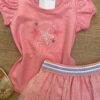 fernandaramoskids com br Conjunto Infantil Feminino Blusa Manga Curta Estrela e Short Saia Rosa1