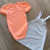 fernandaramoskids com br Conjunto Infantil Feminino Body Laranja Flúor e Salopete Estampada2