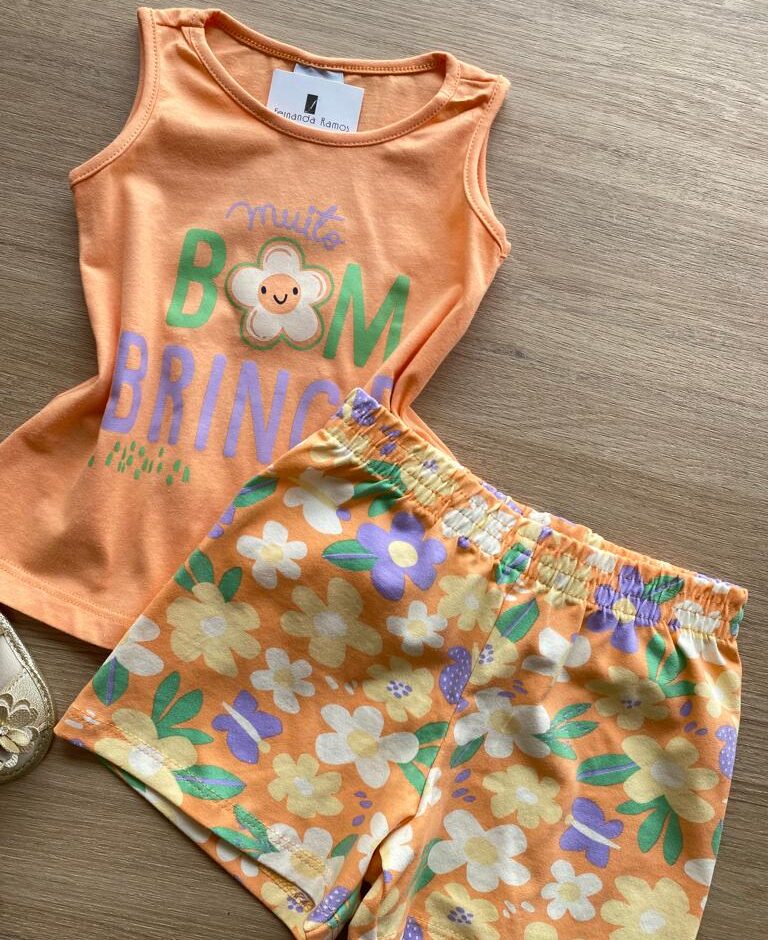fernandaramoskids com br Conjunto Infantil Feminino Regata Laranja e Short Estampado de Flores1