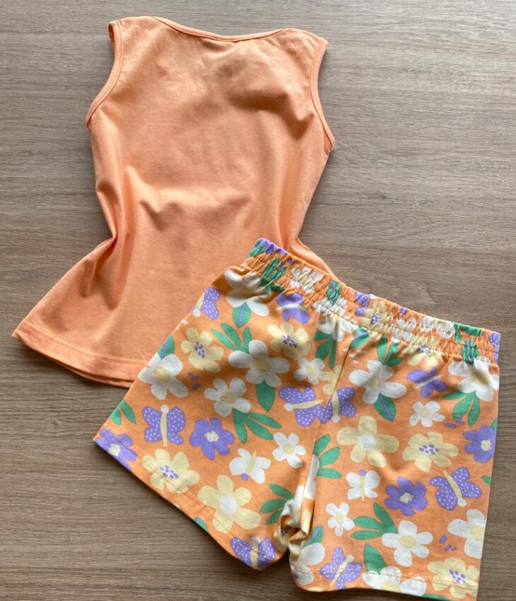fernandaramoskids com br Conjunto Infantil Feminino Regata Laranja e Short Estampado de Flores2