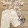 Conjunto Infantil Masculino Camisa Estampada e Bermuda Cru com Bolsos Fernanda Ramos Kids