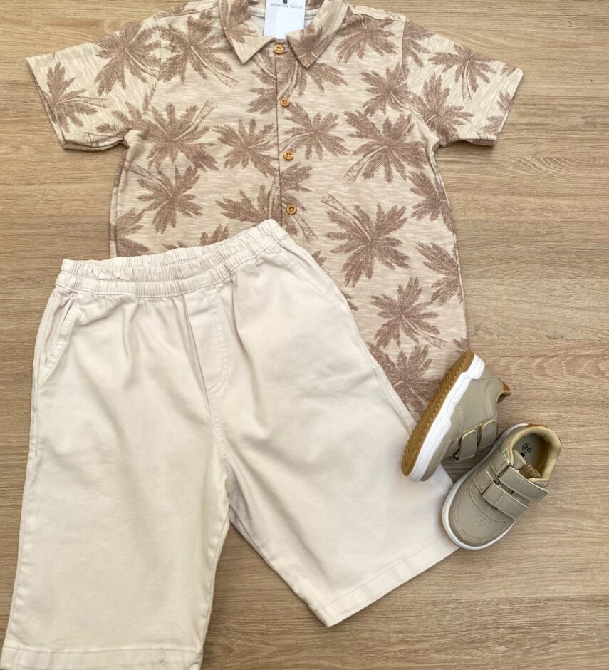 Conjunto Infantil Masculino Camisa Estampada e Bermuda Cru com Bolsos Fernanda Ramos Kids