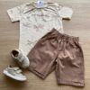 Conjunto Infantil Masculino Camiseta Bege Mesclada e Bermuda Marrom Fernanda Ramos Kids