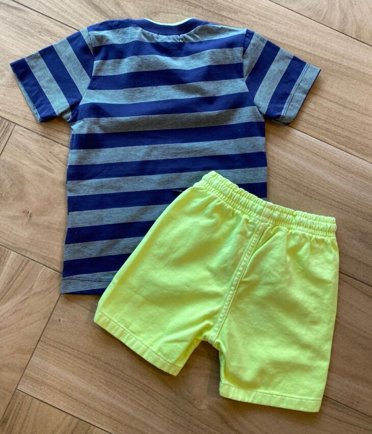 fernandaramoskids com br Conjunto Infantil Masculino Camiseta Listrada e Bermuda Verde 3