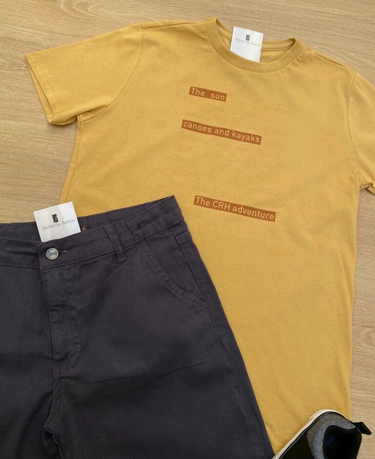 fernandaramosstore com br Conjunto Infantil Masculino Camiseta Mostarda e Bermuda de Sarja1