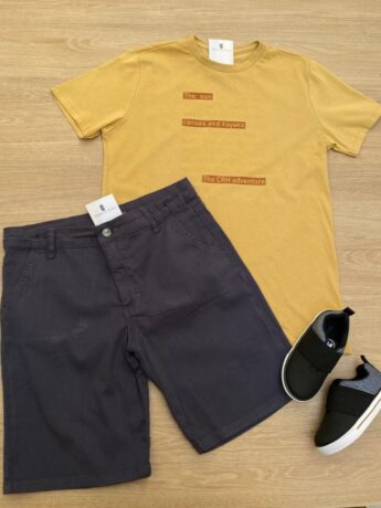Conjunto Infantil Masculino Camiseta Mostarda e Bermuda de Sarja Fernanda Ramos Kids