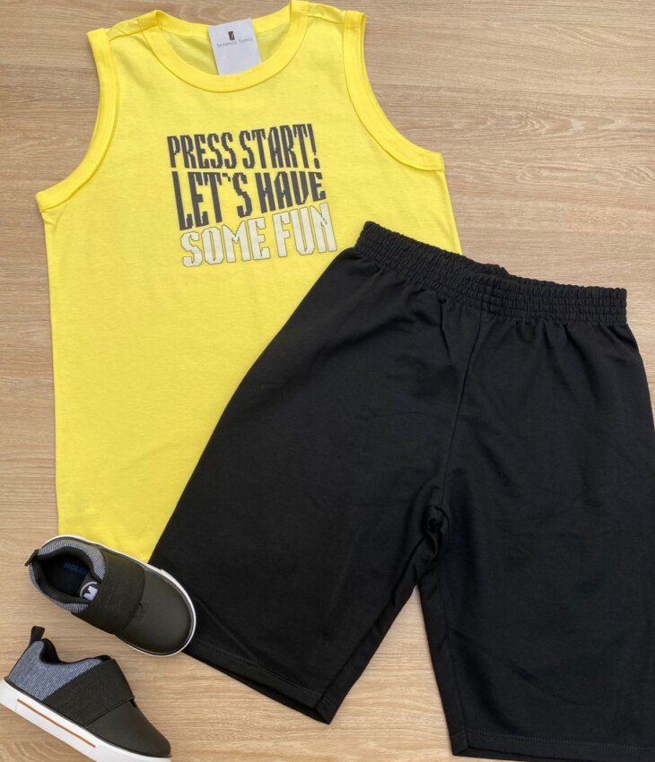 fernandaramoskids com br Conjunto Masculino Infantil Regata Amarela Start e Bermuda Preta2