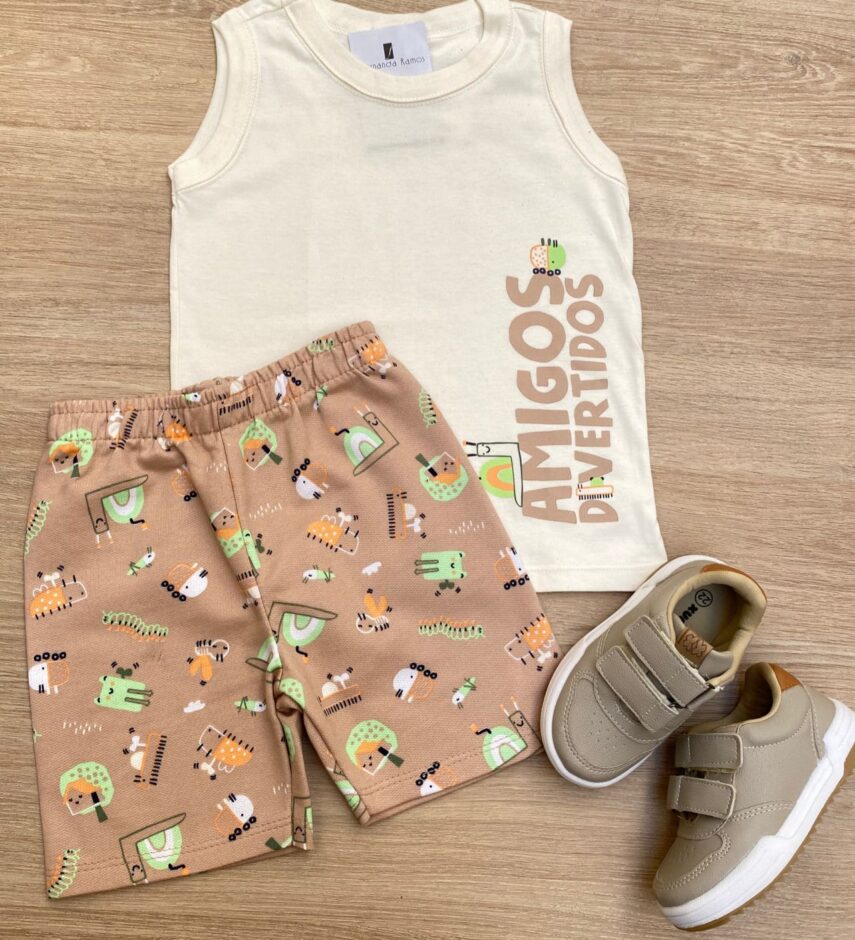 Conjunto Masculino Infantil Regata Off White e Bermuda Estampada Fernanda Ramos Kids