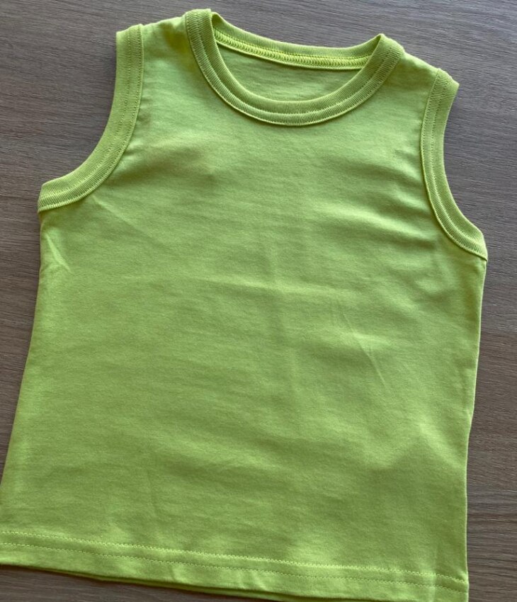 fernandaramoskids com br Regata Infantil Masculina Básica Verde Lima1
