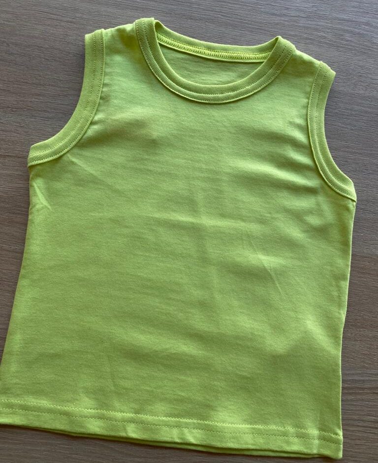 fernandaramoskids com br Regata Infantil Masculina Básica Verde Lima1