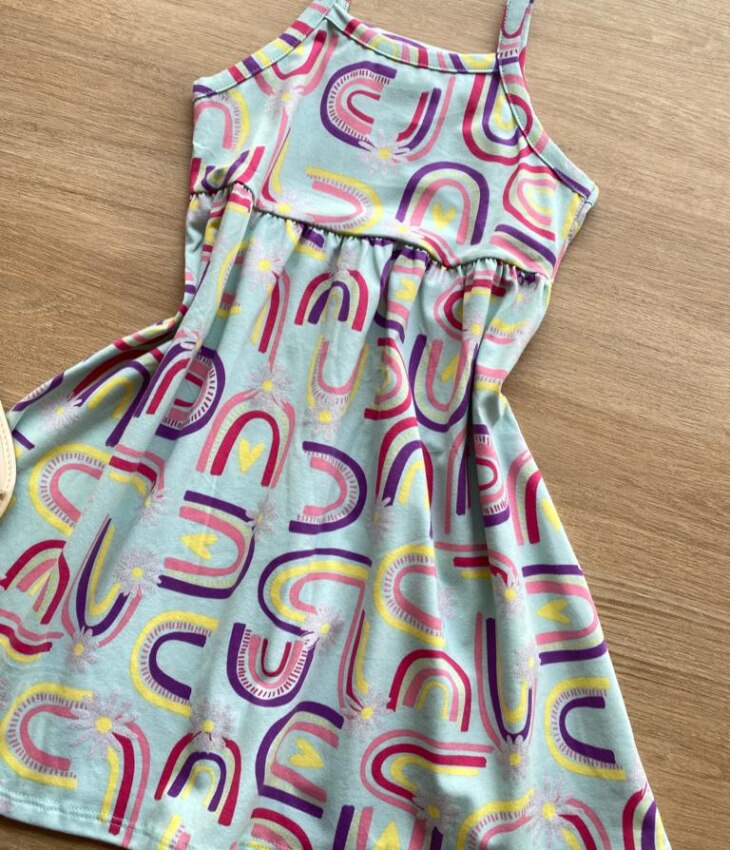 fernandaramoskids com br Vestido Feminino Infantil Alça Fina Estampado com o Fundo Verde Água1