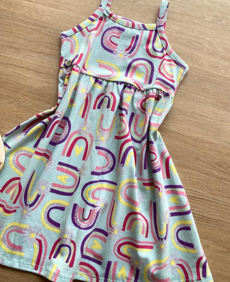 fernandaramoskids com br Vestido Feminino Infantil Alça Fina Estampado com o Fundo Verde Água1