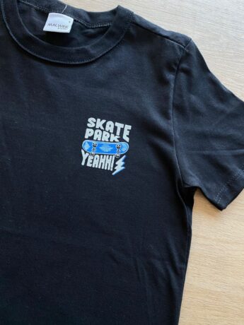 fernandaramoskids com br Camiseta Infantil Masculina Skate Park Preta1