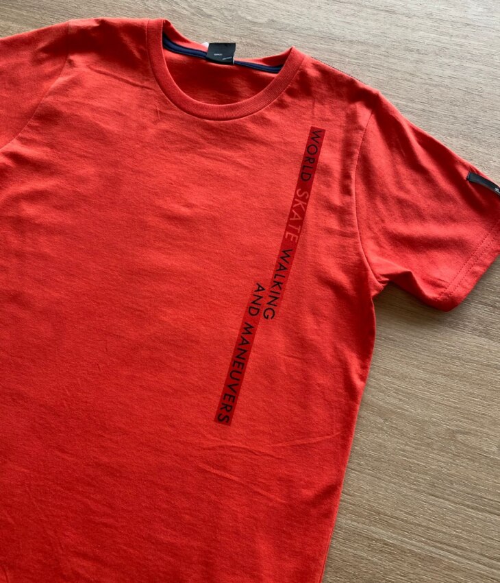 fernandaramoskids com br Camiseta Masculina Infantil World Manga Curta Vermelha1