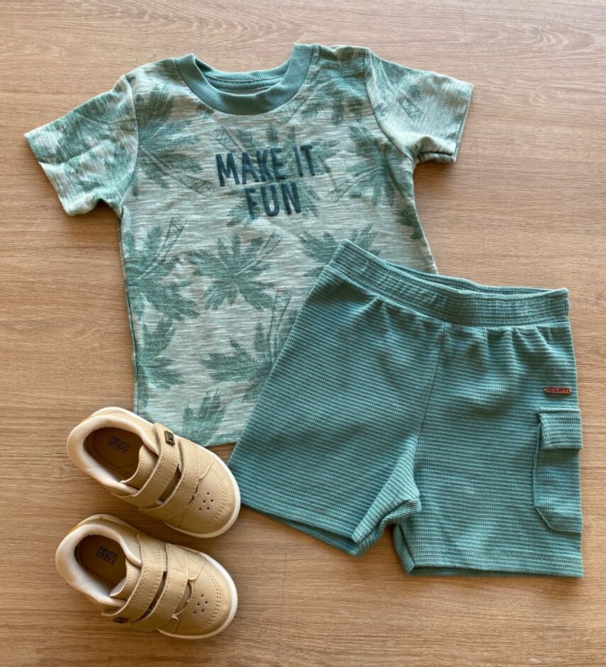 Conjunto Masculino Infantil Camiseta Estampada e Bermuda Verde Fernanda Ramos Kids