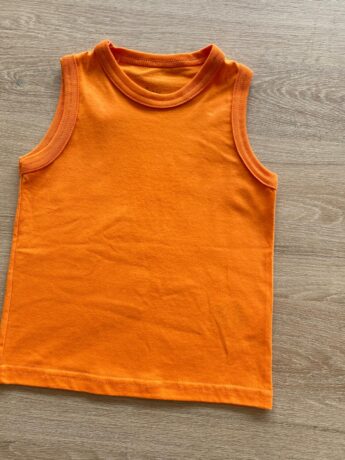 fernandaramoskids com br Regata Infantil Masculina Básica Laranja1