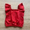 Blusa Cropped com Detalhe de Babado Estampada Fundo Vermelho Fernanda Ramos Kids