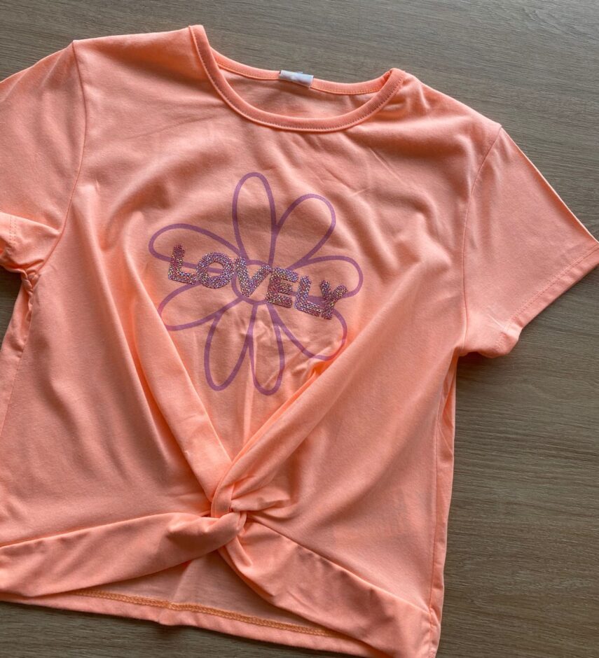 fernandaramoskids com br Blusa Cropped Manga Curta Lovely Laranja Neon1
