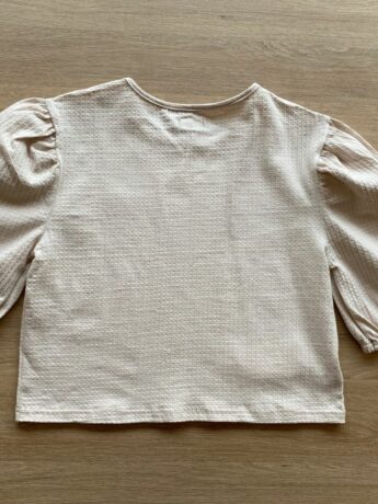 Blusa Cropped Manga Princesa Texturizada Bege Fernanda Ramos Kids