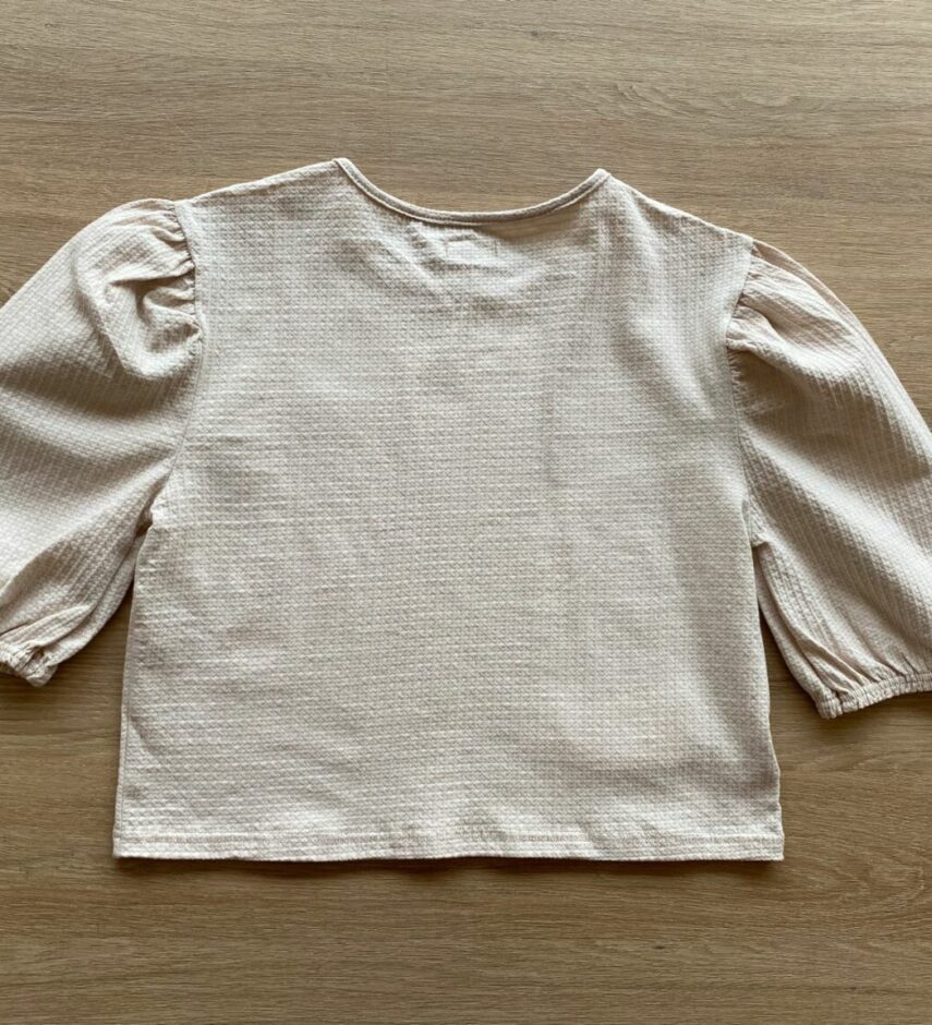 Blusa Cropped Manga Princesa Texturizada Bege Fernanda Ramos Kids