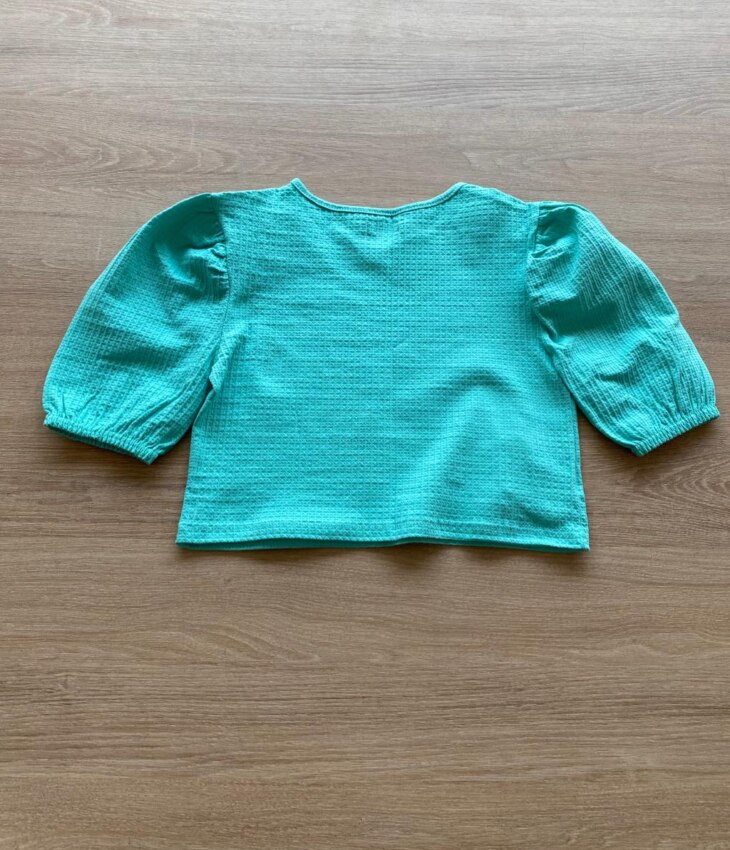 fernandaramoskids com br Blusa Cropped Manga Princesa Texturizada Verde Água3