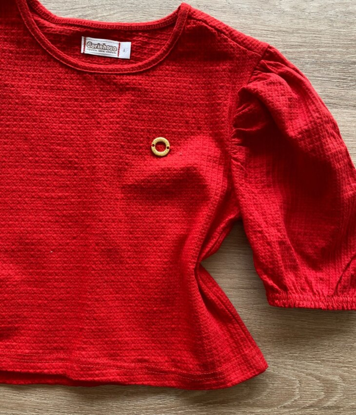 fernandaramoskids com br Blusa Cropped Manga Princesa Texturizada Vermelha1