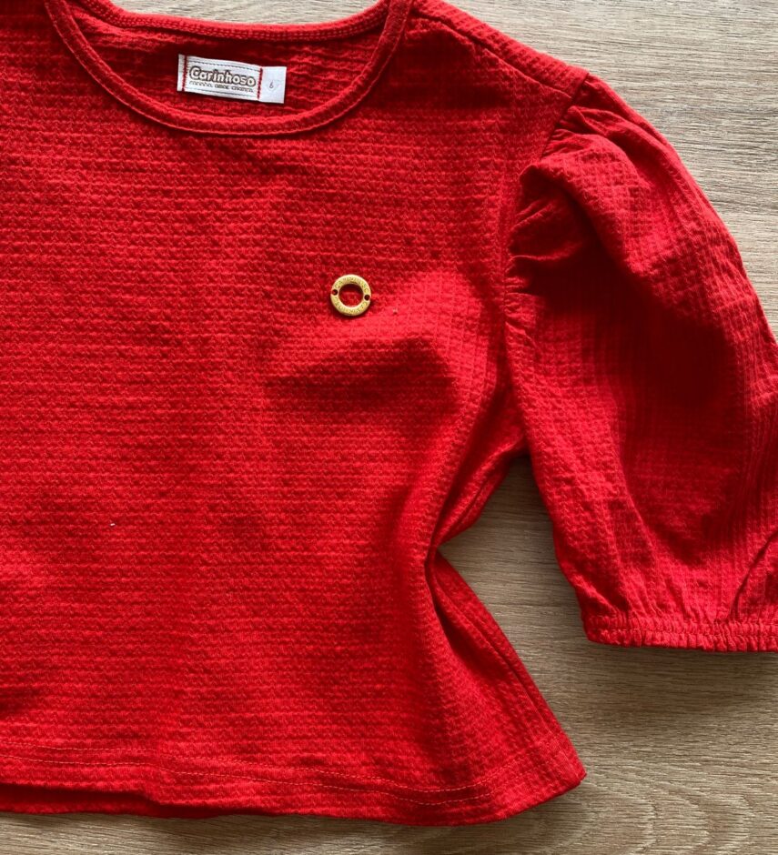 fernandaramoskids com br Blusa Cropped Manga Princesa Texturizada Vermelha1