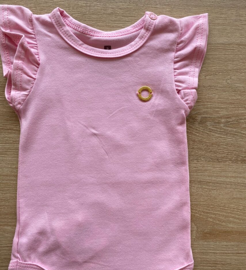 fernandaramoskids com br Body Infantil Feminino Básico Manga com Babado Rosa1