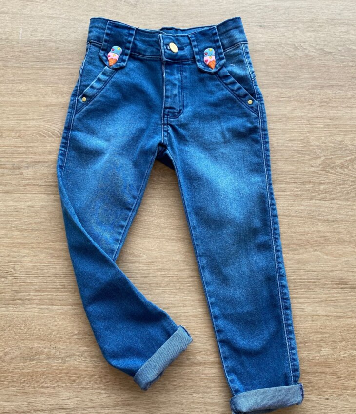 Calça Infantil Feminina Jeans com Detalhe de Sorvetinho Fernanda Ramos Kids