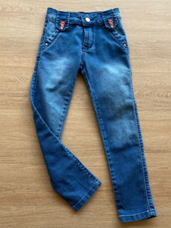 Calça Infantil Feminina Jeans Lavagem Média Fernanda Ramos Kids