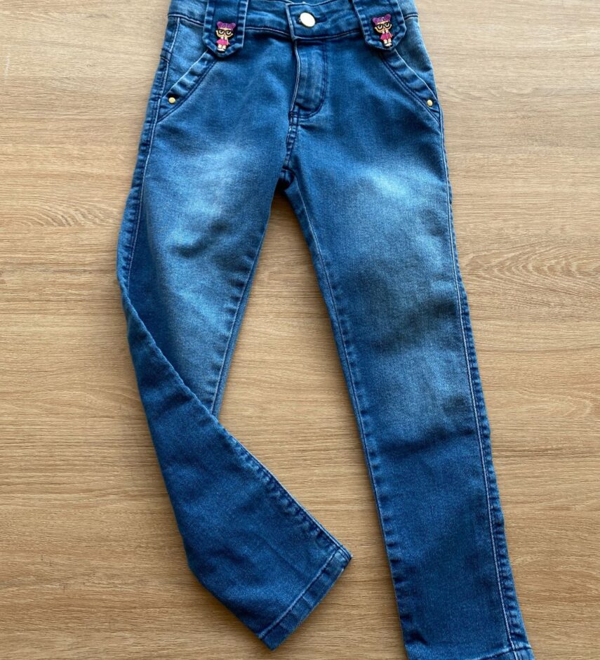 Calça Infantil Feminina Jeans Lavagem Média Fernanda Ramos Kids