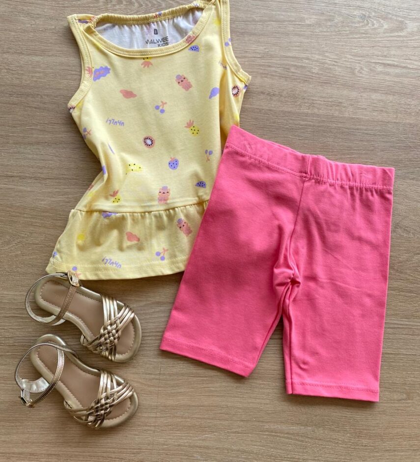 Conjunto Infantil Feminino Blusa Amarela Frutinhas e Bermuda Rosa Fernanda Ramos Kids