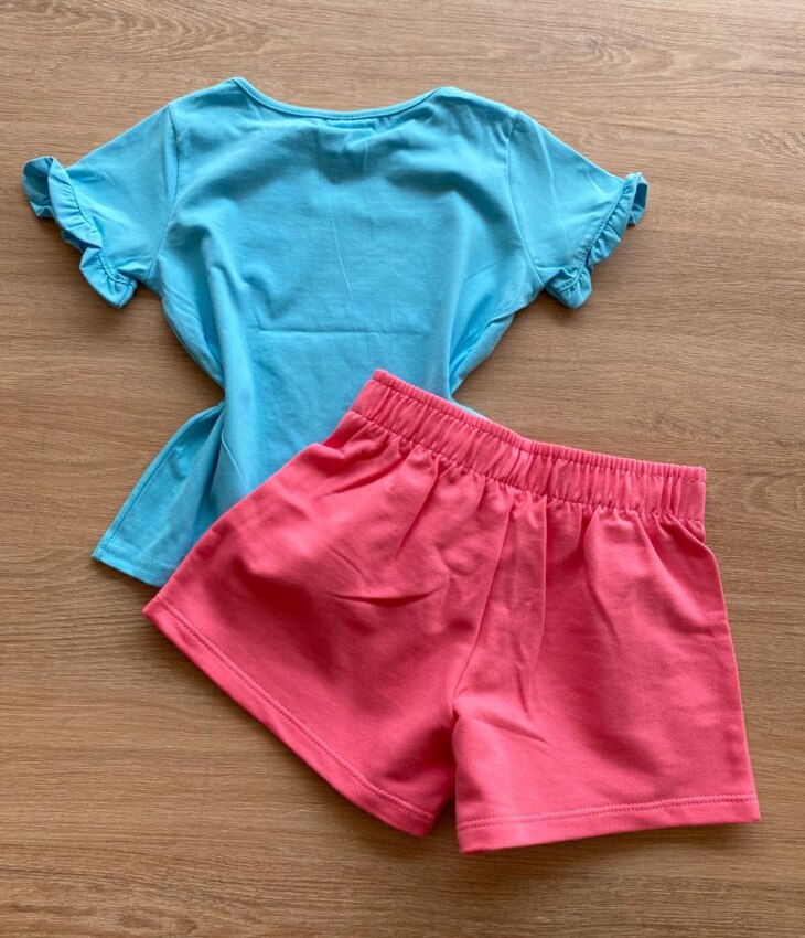 fernandaramoskids com br Conjunto Infantil Feminino Blusa Azul Splash e Short Rosa2