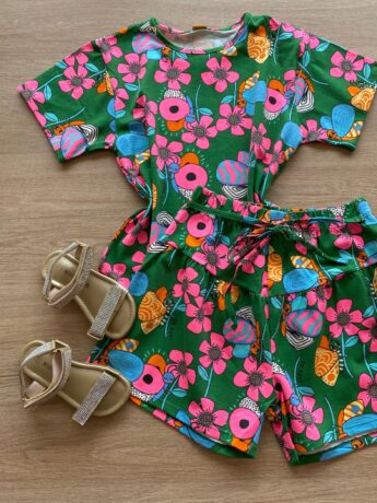 fernandaramoskids com br Conjunto Infantil Feminino Blusa e Short em Cotton Estampa Floral1