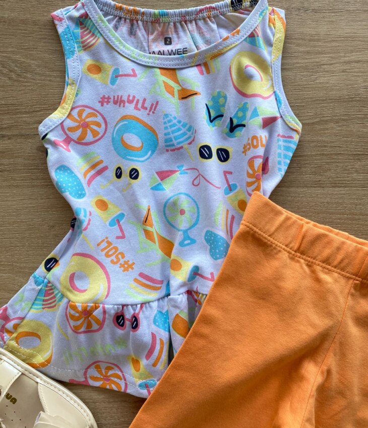 fernandaramoskids com br Conjunto Infantil Feminino Blusa Estampada e Bermuda Laranja2