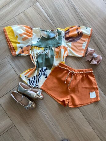 Conjunto Infantil Feminino Blusa Estampada e Short com Amarração Fernanda Ramos Kids