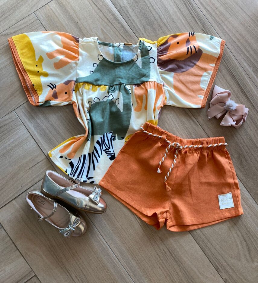 Conjunto Infantil Feminino Blusa Estampada e Short com Amarração Fernanda Ramos Kids