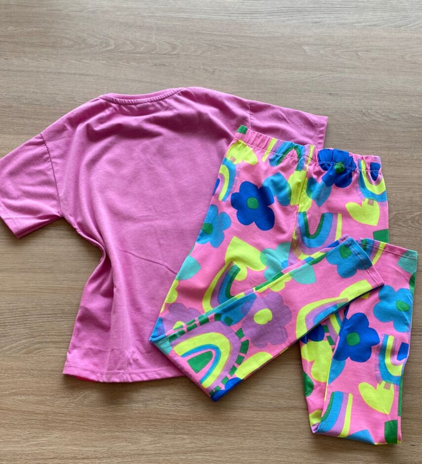 fernandaramoskids com br Conjunto Infantil Feminino Blusa Lilás e Calça Legging Estampada3