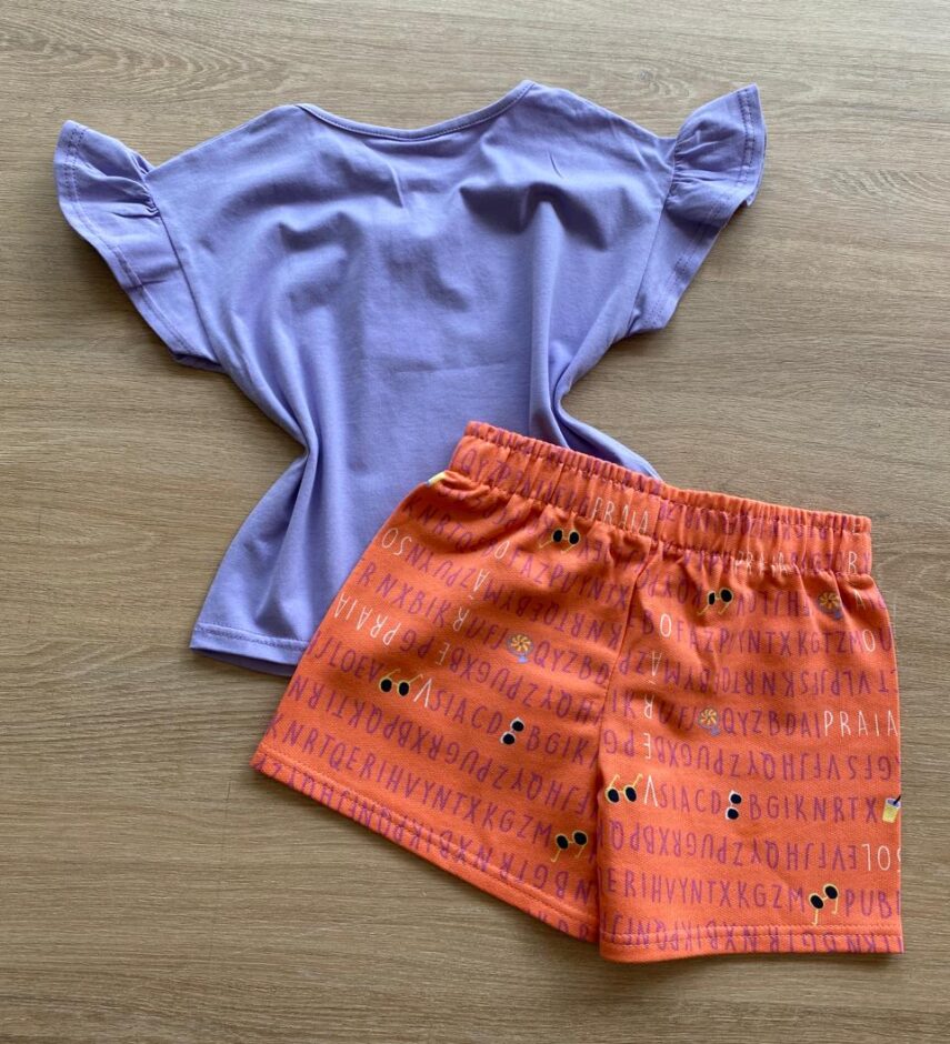 fernandaramoskids com br Conjunto Infantil Feminino Blusa Lilás e Short Salmão Estampado3