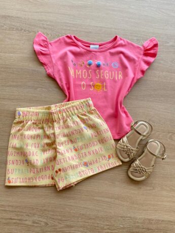 Conjunto Infantil Feminino Blusa Rosa com Pompom e Short Estampado Fernanda Ramos Kids