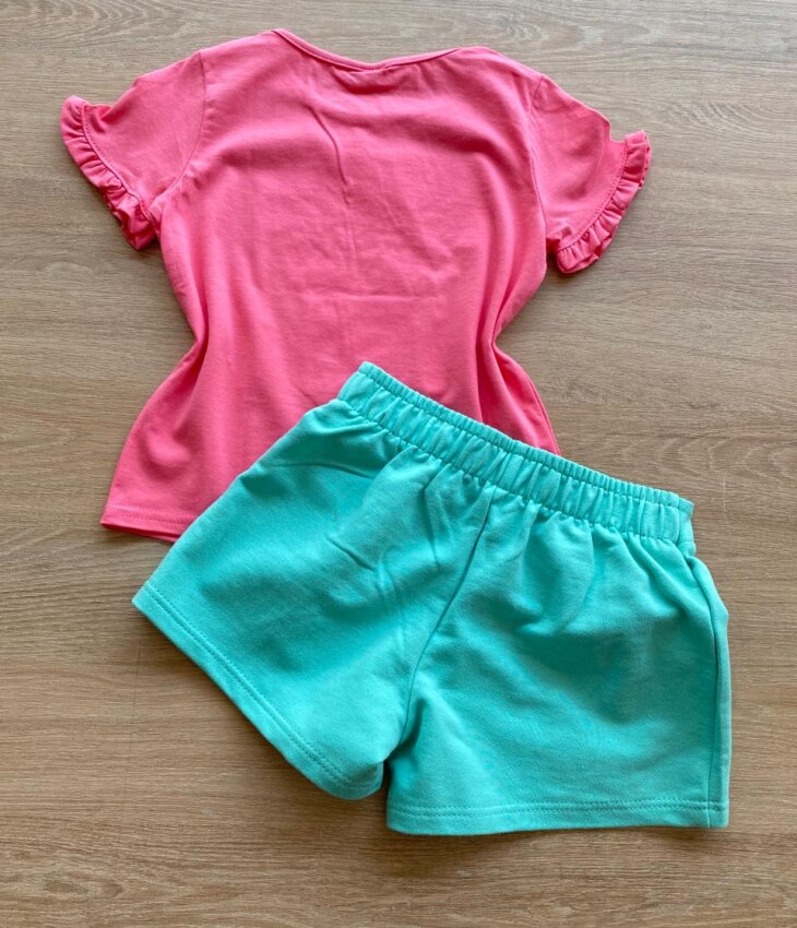 fernandaramoskids com br Conjunto Infantil Feminino Blusa Rosa Splash e Short Verde Água2