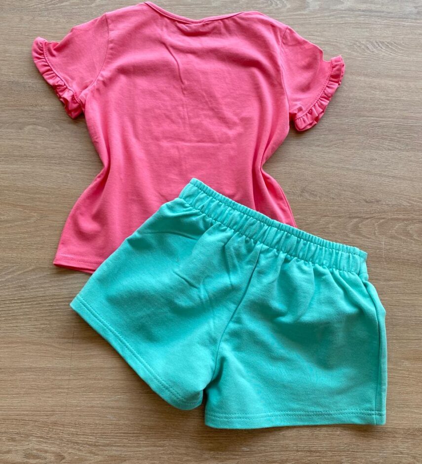 fernandaramoskids com br Conjunto Infantil Feminino Blusa Rosa Splash e Short Verde Água2