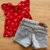 fernandaramoskids com br Conjunto Infantil Feminino Blusa Vermelha Estampada e Short Jeans3