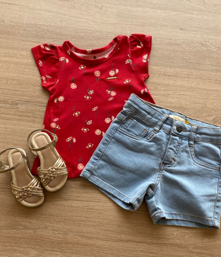 Conjunto Infantil Feminino Blusa Vermelha Estampada e Short Jeans Fernanda Ramos kids