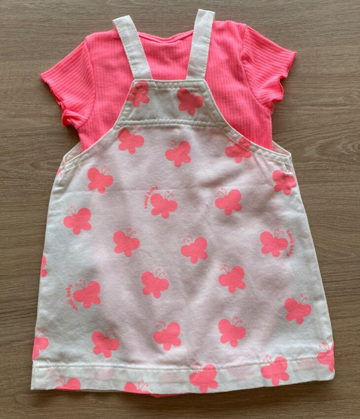 fernandaramoskids com br Conjunto Infantil Feminino Body Rosa Neon e Salopete Estampada2